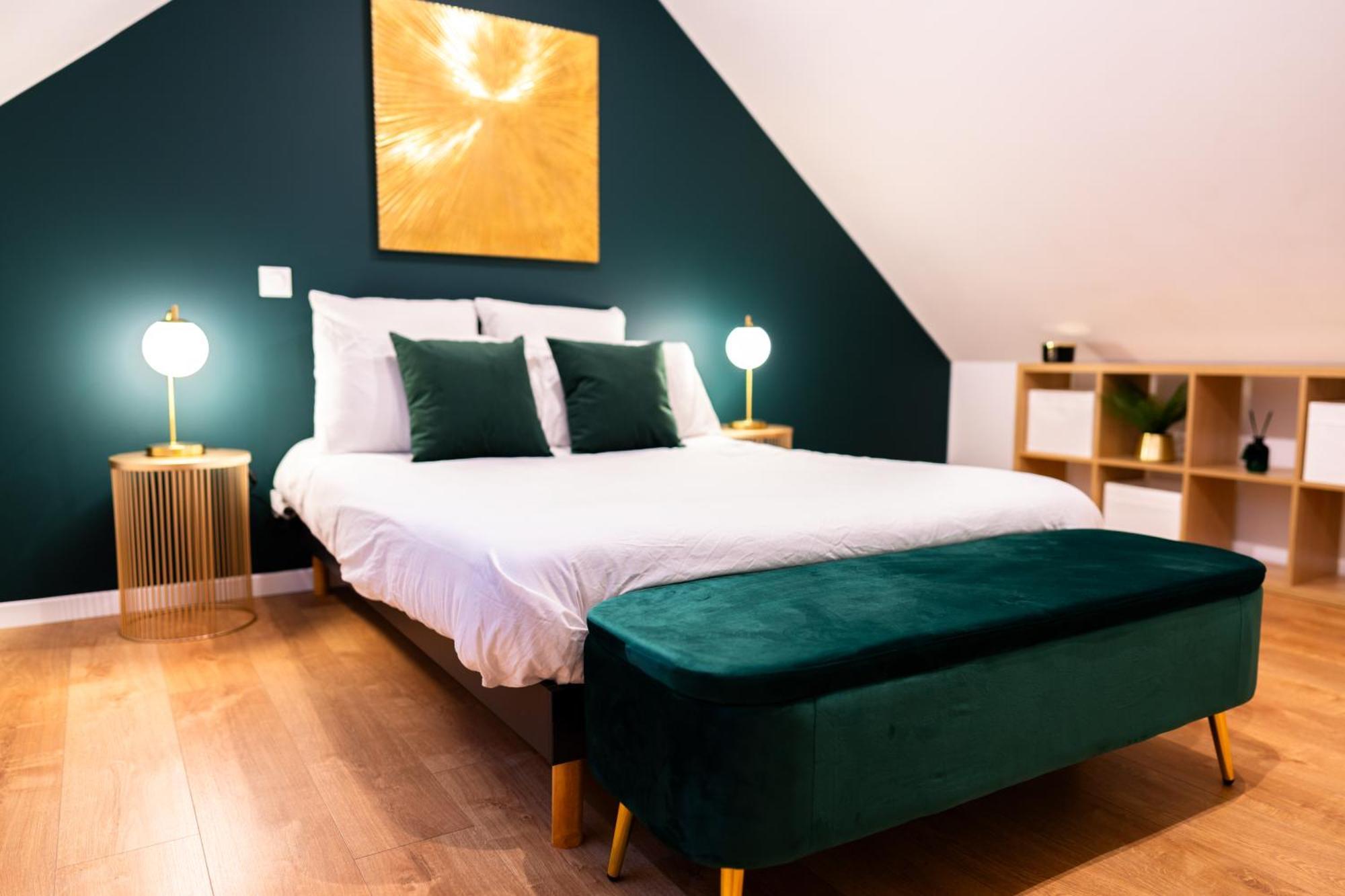 Grand Loft Familial 4 Chambres Avec Parking Prive 쏘뮤흐 외부 사진