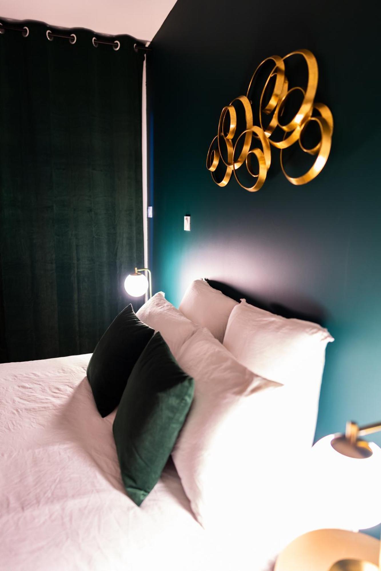 Grand Loft Familial 4 Chambres Avec Parking Prive 쏘뮤흐 외부 사진
